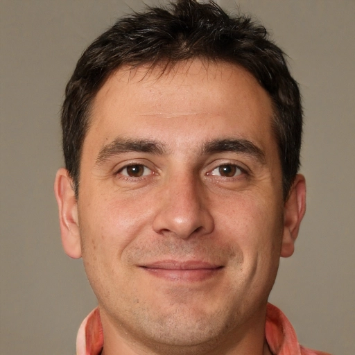 Carlos Martínez